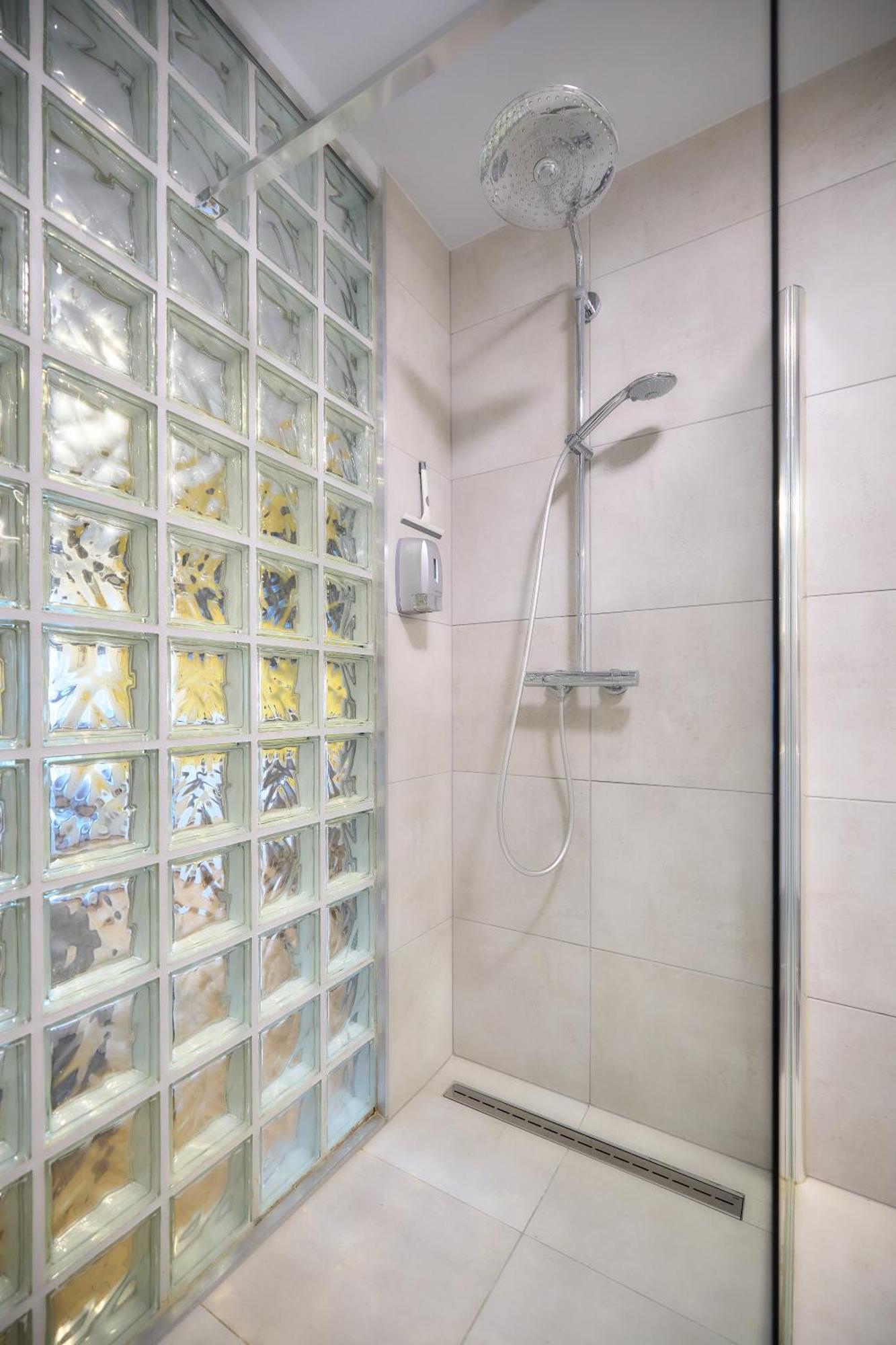 Villa Cecha B&B &Wellness Oostende Bagian luar foto